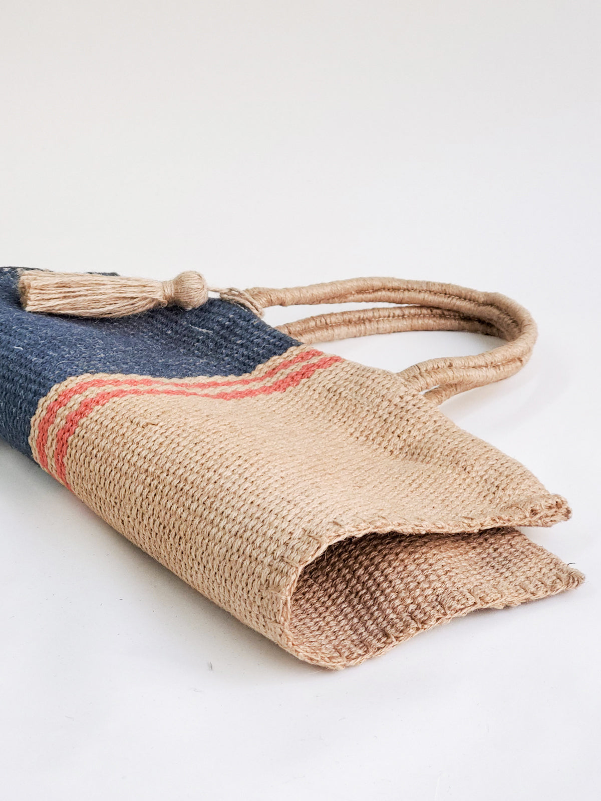 Maya Jute Tote Bag – Eco-Friendly, Reusable, and Stylish Everyday Bag
