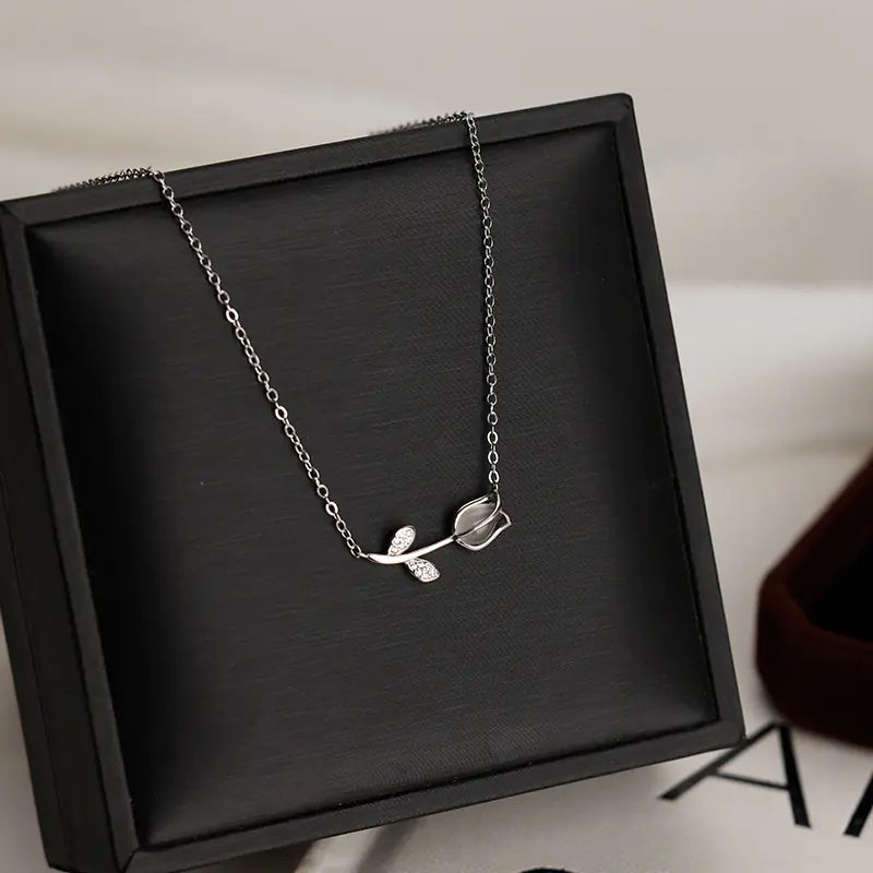 Tulip Charm Pendant Necklace for Women