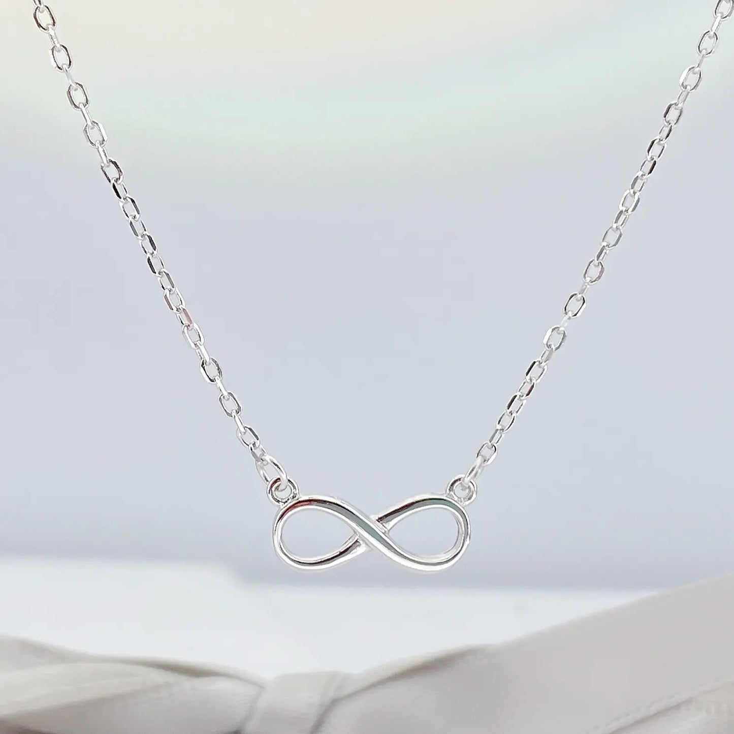 S925 Silver Minimalist 8-Character Necklace for Women