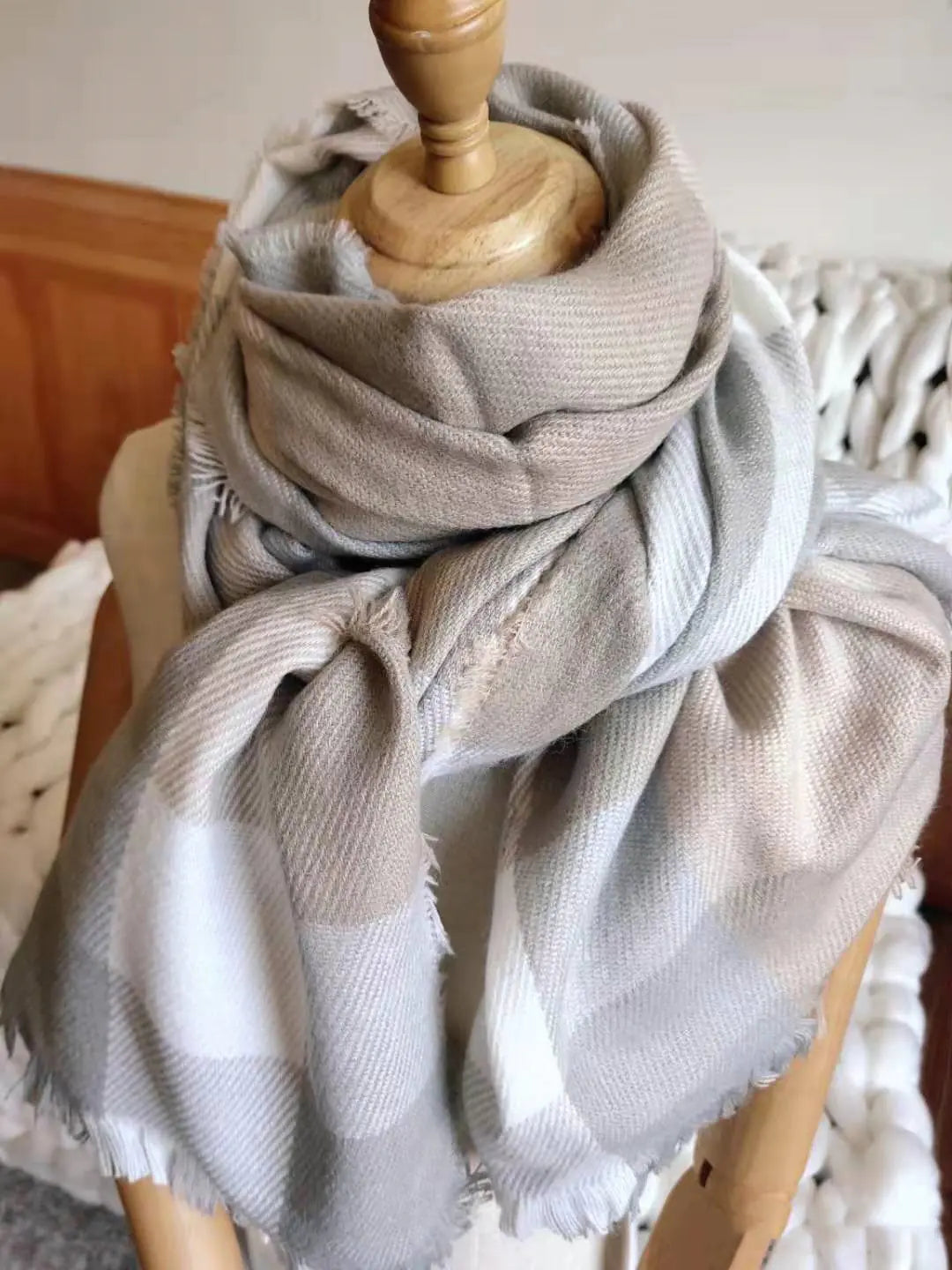 Autumn Winter Women's Plaid Cashmere Scarf and Shawl