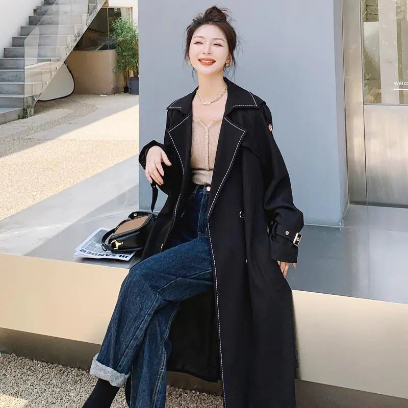 Mid-Length British Windbreaker Jacket for Street Style