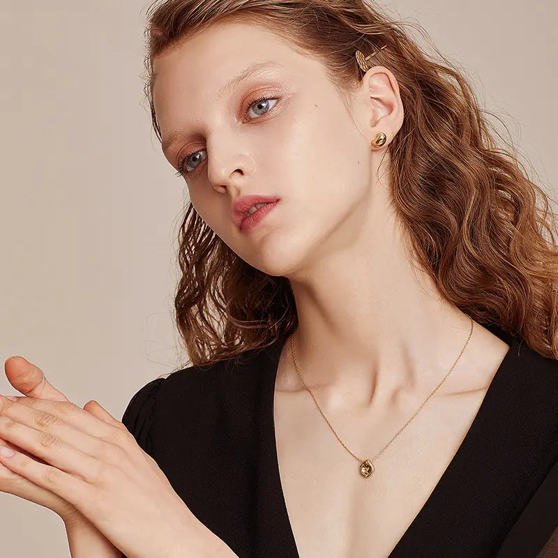 ZEGNLIU Minimalist Choker Necklace for Women