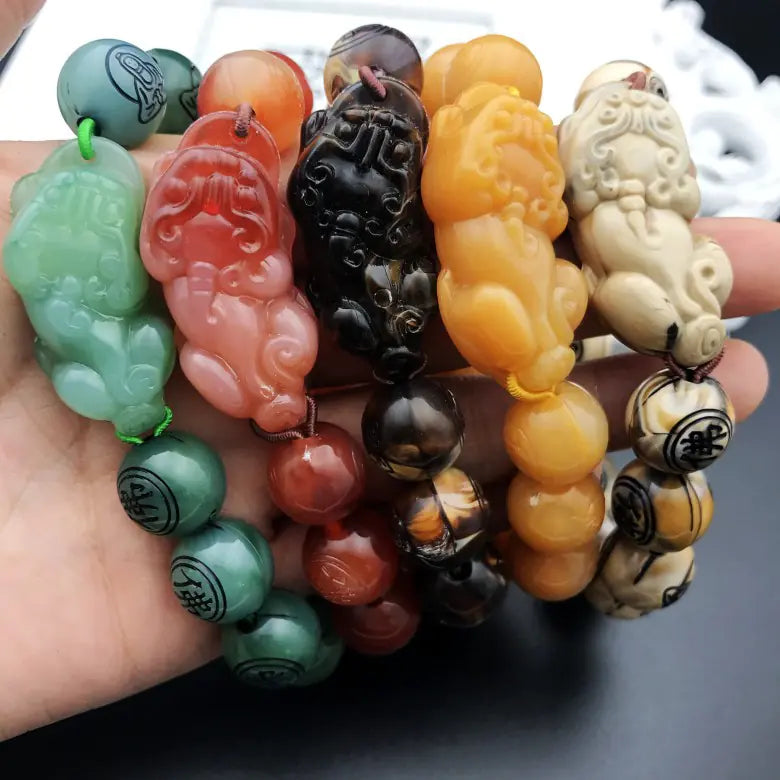 Money Drawing Pi Xiu Acrylic Beads Bracelet