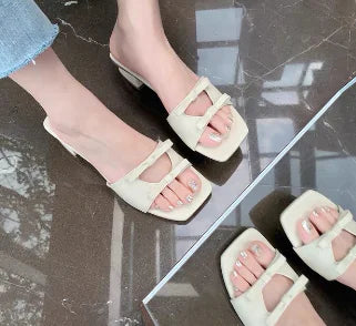 Women's Flat Bow Sandals and Slippers