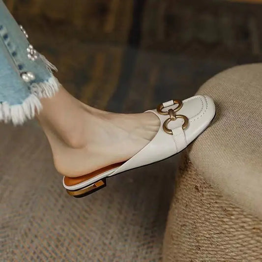 Retro Women's Flat Bottom Horse Buckle Slippers