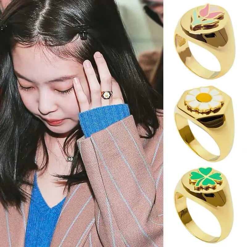 Daisy Enamel Ring - Chic Designer Gold Party Ring