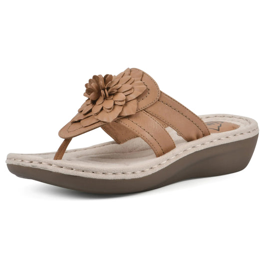 CLIFFS BY WHITE MOUNTAIN Womens Cassia Mini Wedge Flower Flip Flop Sandal Tan/Smooth 8 W