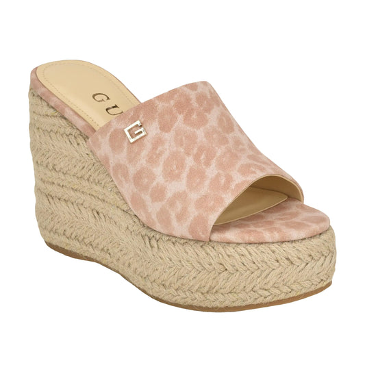 GUESS Womens EVBA Wedge Sandal Nude 110 8
