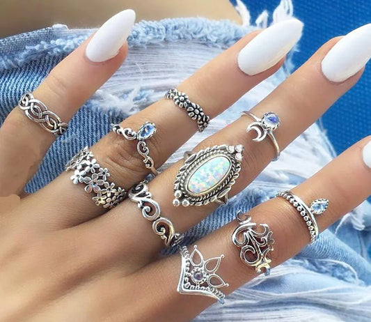 Clover Ring with Sapphire Moon Charm Tail Ring