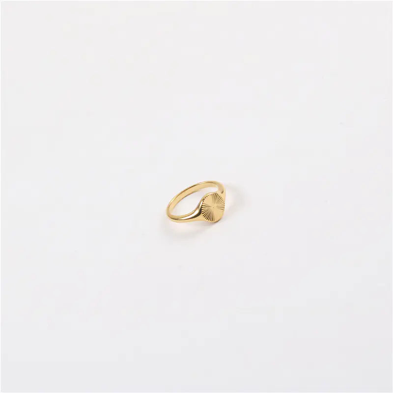 Titanium Steel Heart Ring & Vintage Star Gold Ring