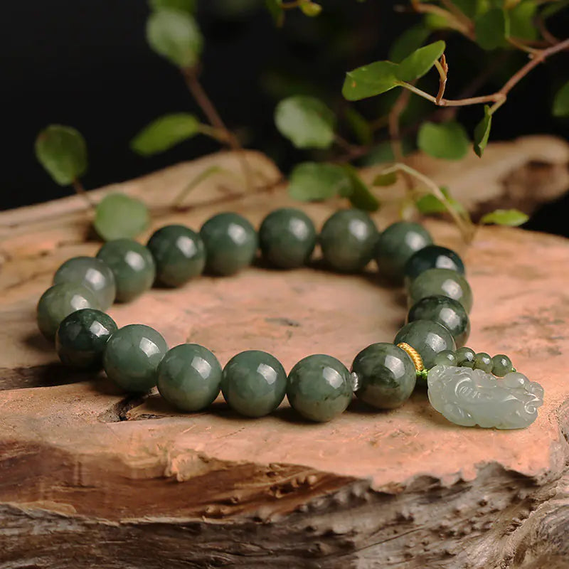 Natural Jade Bracelet with Pixiu Pendant for Men and Women
