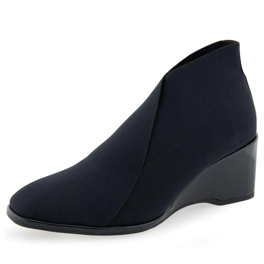 Women’s Anini Ankle Boot – Black Elastic Slip-On Fashion Boot
