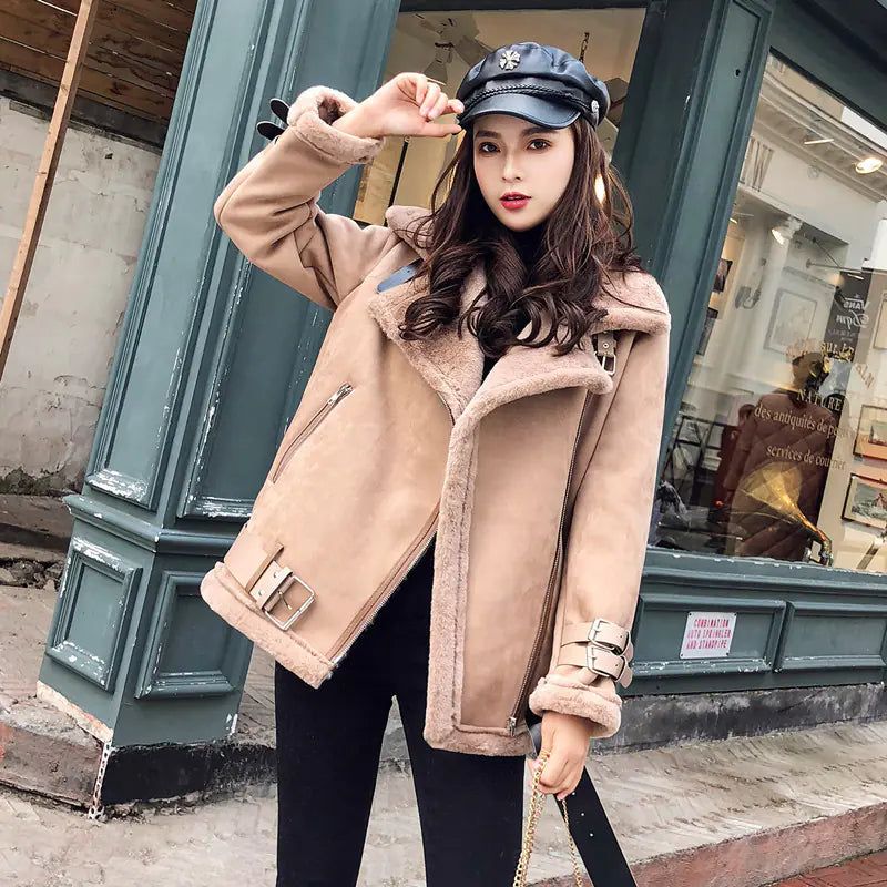 Chic Short Faux Shearling Jacket for Women