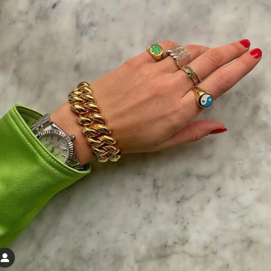 Daisy Enamel Ring - Chic Designer Gold Party Ring