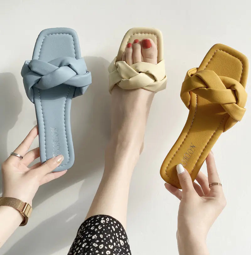 Women's Square Head Flat Woven Sandals and Slippers