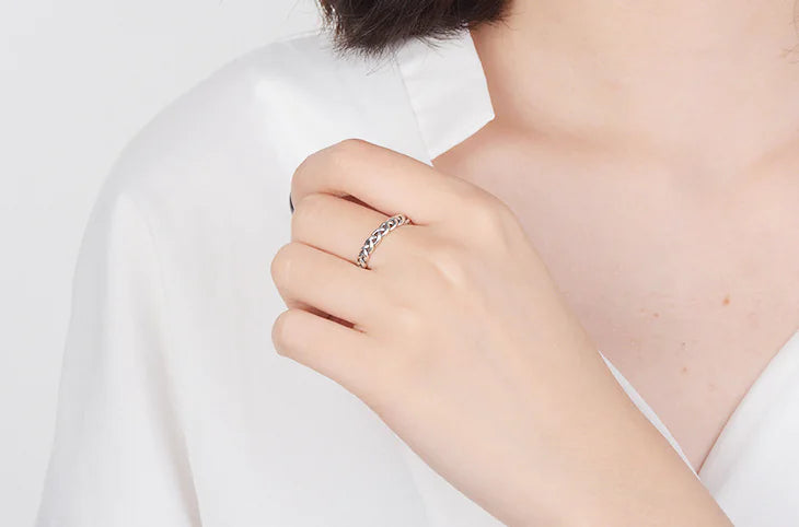 Personalized Chain Ring, Twisted Ring, Minimalist Ring