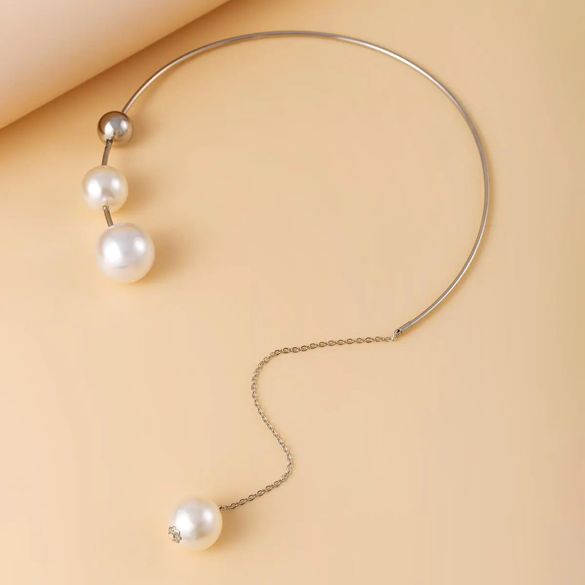 Minimalist Geometric Bead Choker Necklace for Women