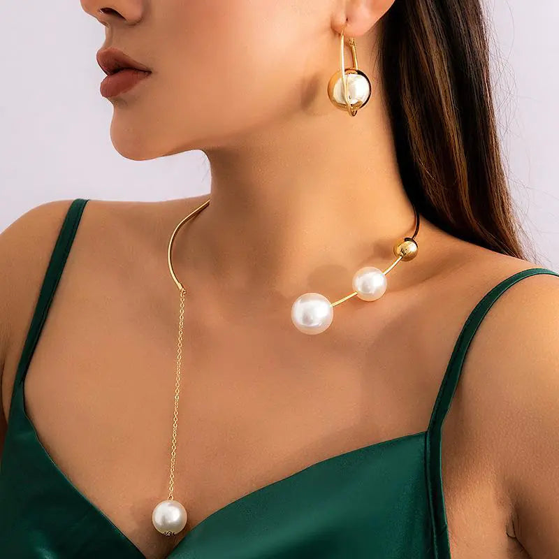 Minimalist Geometric Bead Choker Necklace for Women