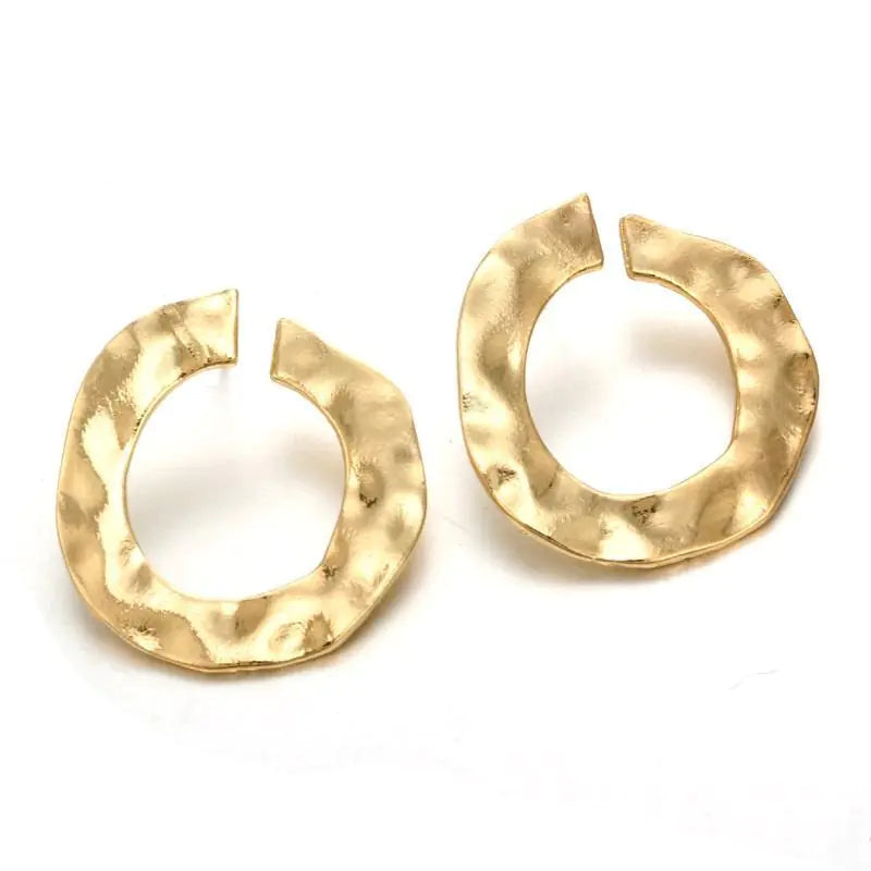 Lulu Earrings | Elegant Gold & Silver Hoop Earrings for Women | Stylish and Versatile Jewelry