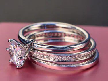 Three Ring Zircon Stone Sparkling Ring