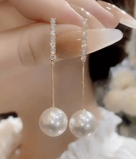 CRYSTAL AND PEARL DROP EARRING-0