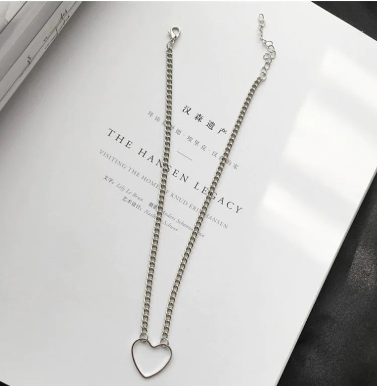 Minimalist Metal Heart Pendant Necklace for Women
