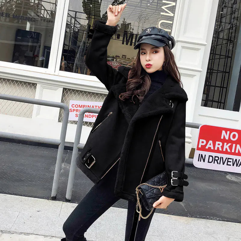 Chic Short Faux Shearling Jacket for Women