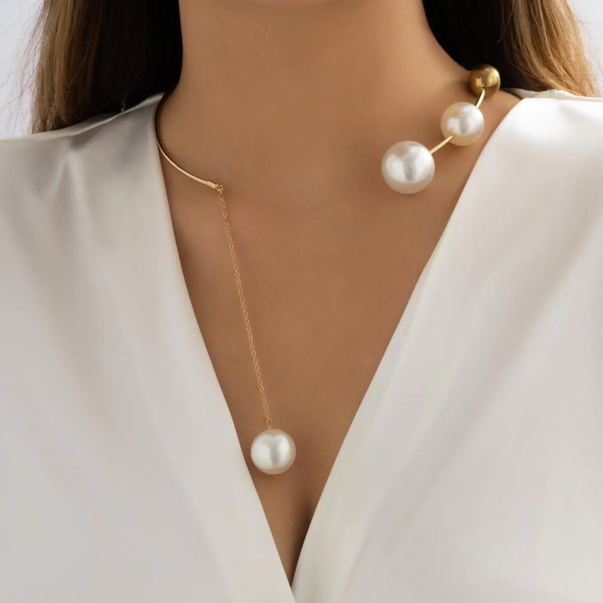 Minimalist Geometric Bead Choker Necklace for Women