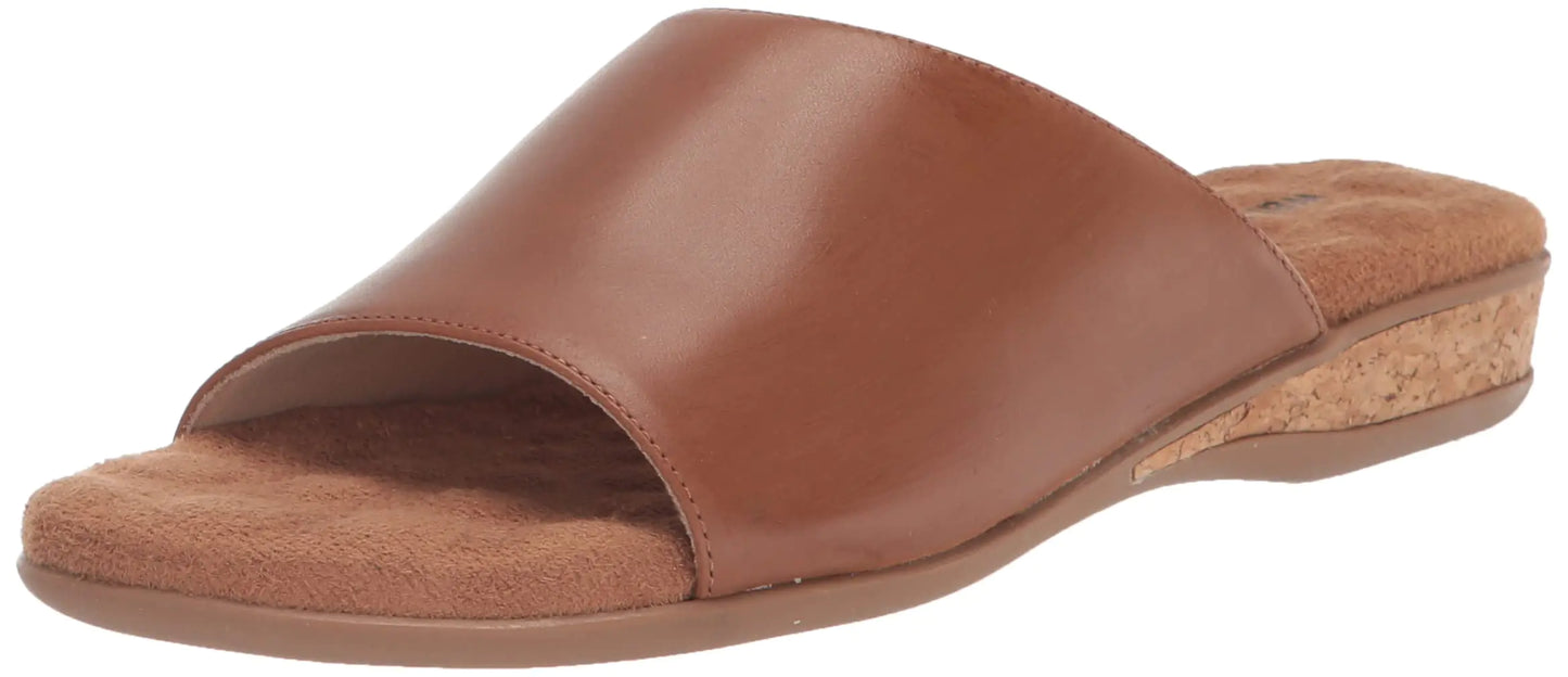 SoftWalk Womens Camano Sandal Tan 12